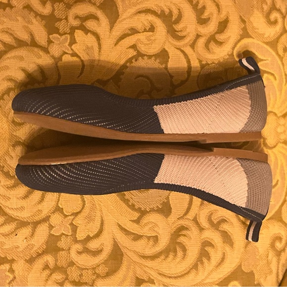 Lily & Dan Flats - Picture 7 of 8